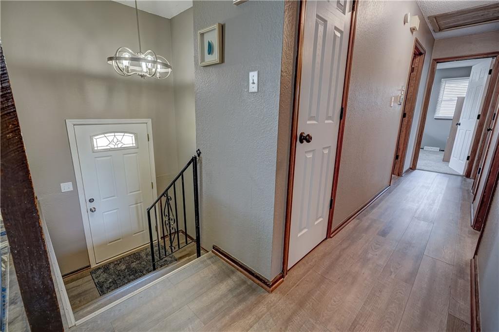 2204 Southwest Keystone Place Blue Springs, MO 64014 - Photo 20 of 34