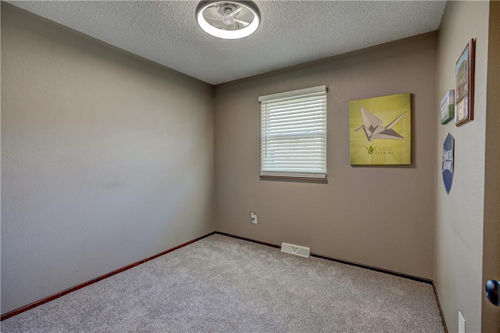 2204 Southwest Keystone Place Blue Springs, MO 64014 - Photo 25 of 34