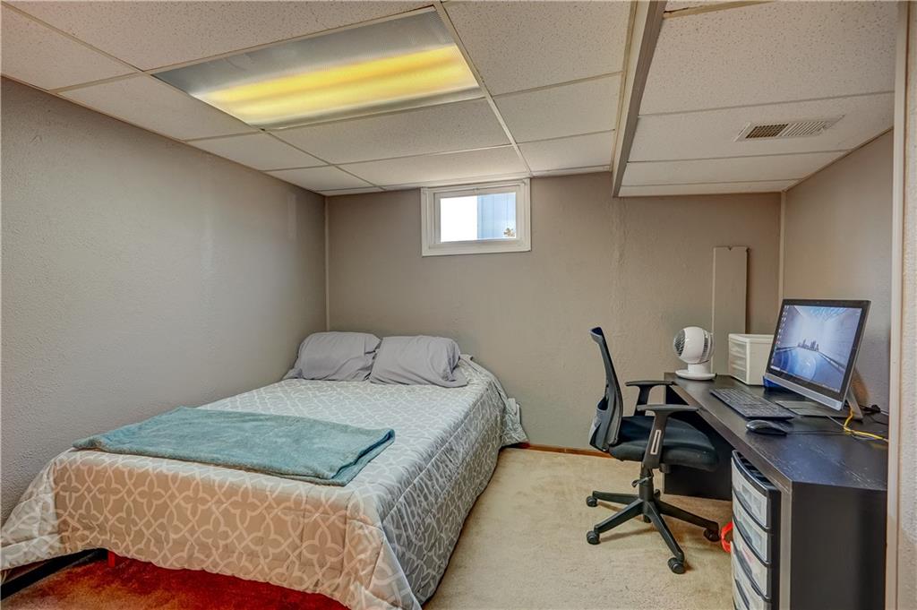 2204 Southwest Keystone Place Blue Springs, MO 64014 - Photo 33 of 34