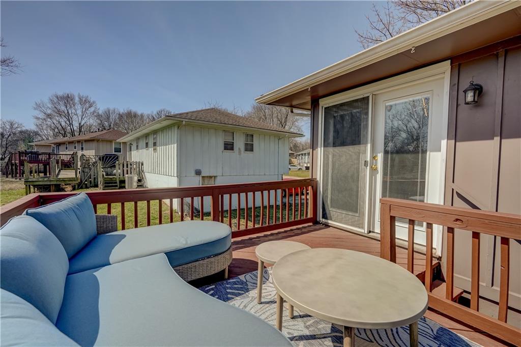 2204 Southwest Keystone Place Blue Springs, MO 64014 - Photo 6 of 34