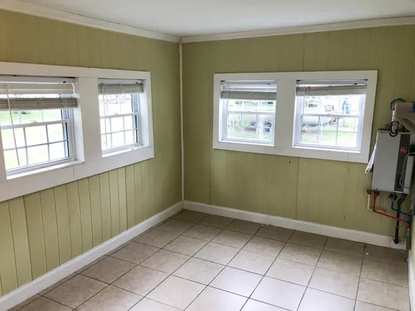 $1,200 | 903 West Market Street, Decherd, TN 37324