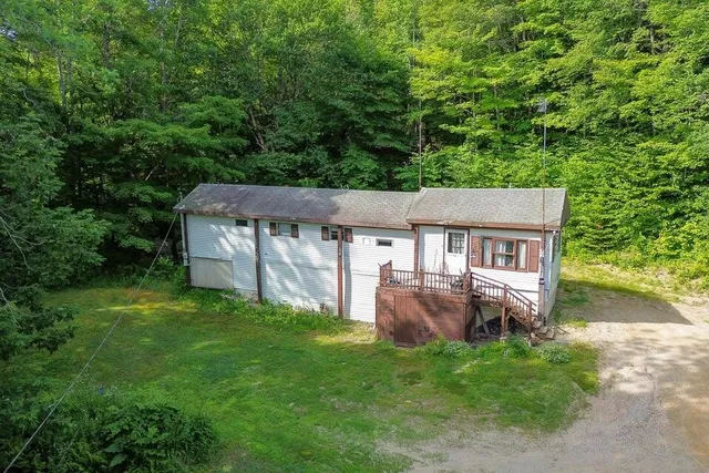 $205,000 | 325 North Raymond Road, Poland, ME 04274