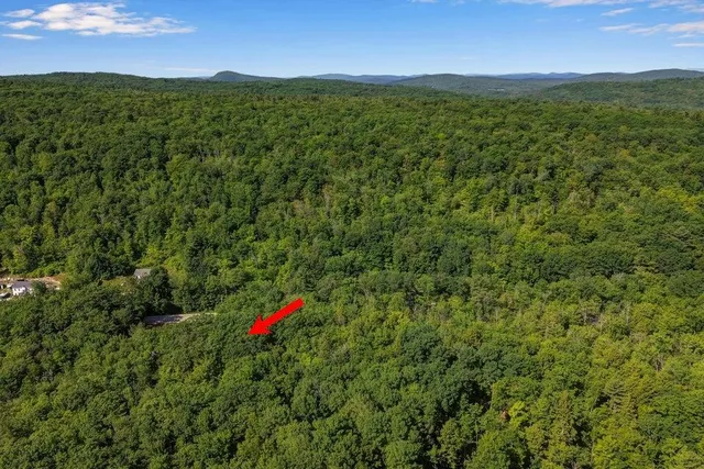 $205,000 | 325 North Raymond Road, Poland, ME 04274