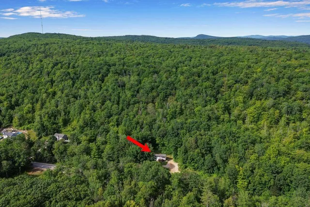 $205,000 | 325 North Raymond Road, Poland, ME 04274