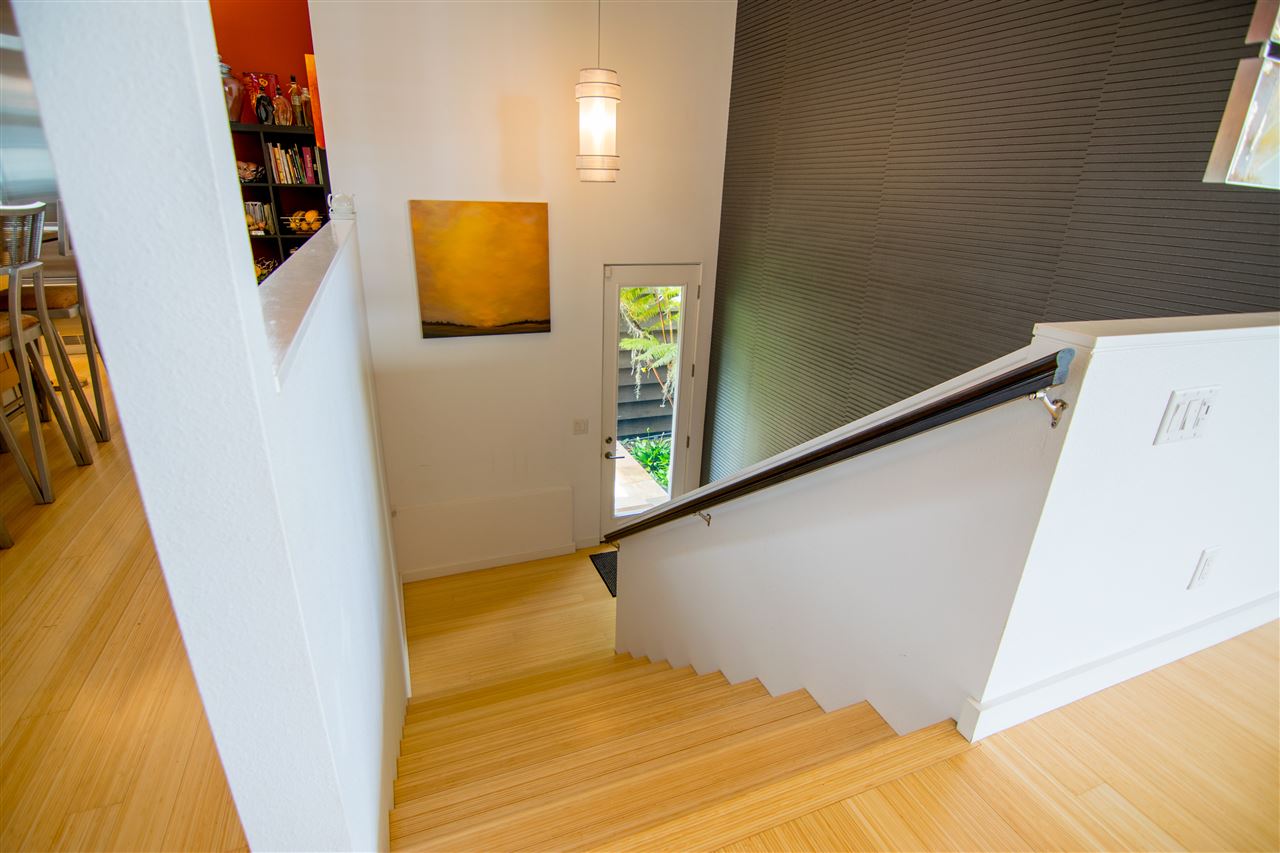 120-122 Ainakula Road Kula, HI 96790 - Photo 16 of 28 a view of entryway