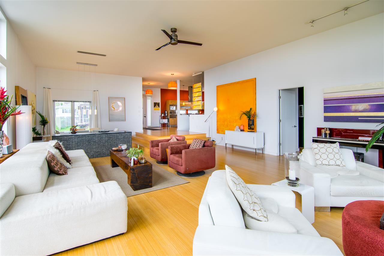 120-122 Ainakula Road Kula, HI 96790 - Photo 4 of 28 a living room with furniture and a flat screen tv