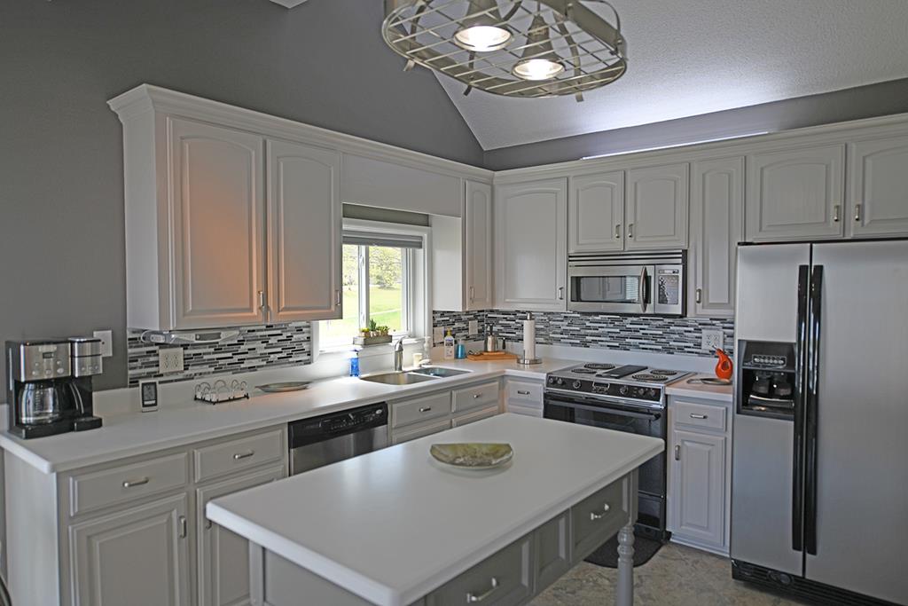 116 Spinnaker Point Greenwood, SC 29649 - Photo 15 of 38 Gallery Image 15