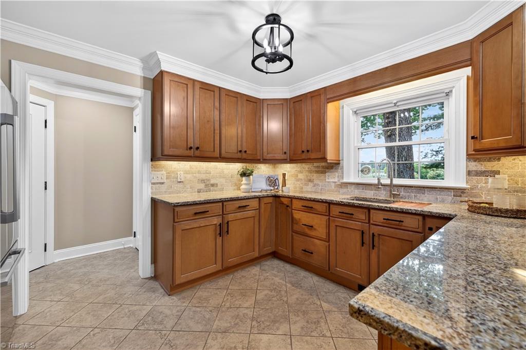 4403 Millis Road Greensboro, NC 27407 - Photo 5 of 34 Gallery Image 5