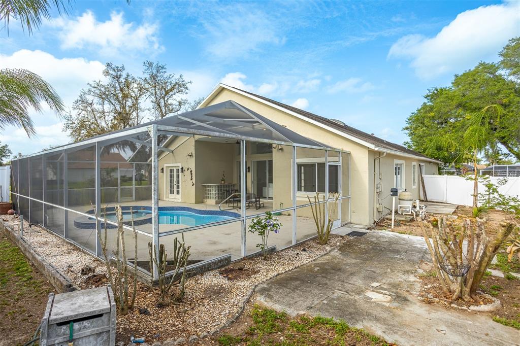 1734 Powder Ridge Drive Valrico, FL 33594 - Photo 35 of 41