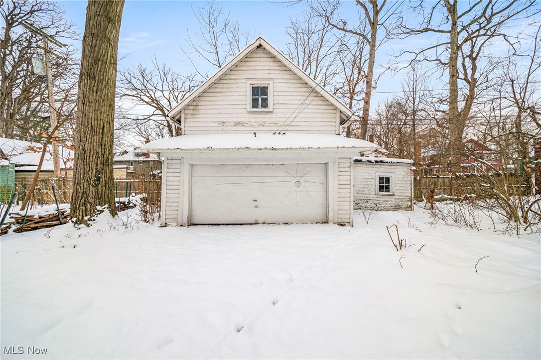 1830 Wilton Road Cleveland, OH 44118 - Photo 5 of 49 Gallery Image 5
