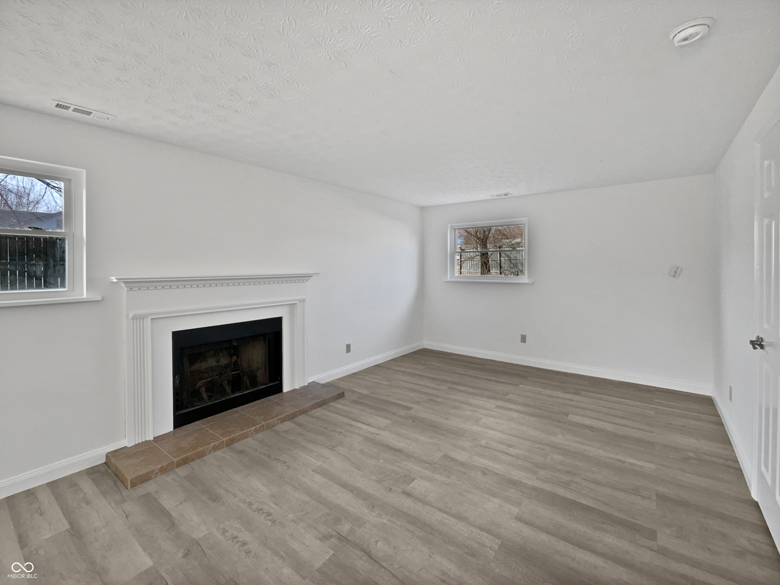 1492 Michigan Road Franklin, IN 46131 - Photo 16 of 21 Gallery Image 16