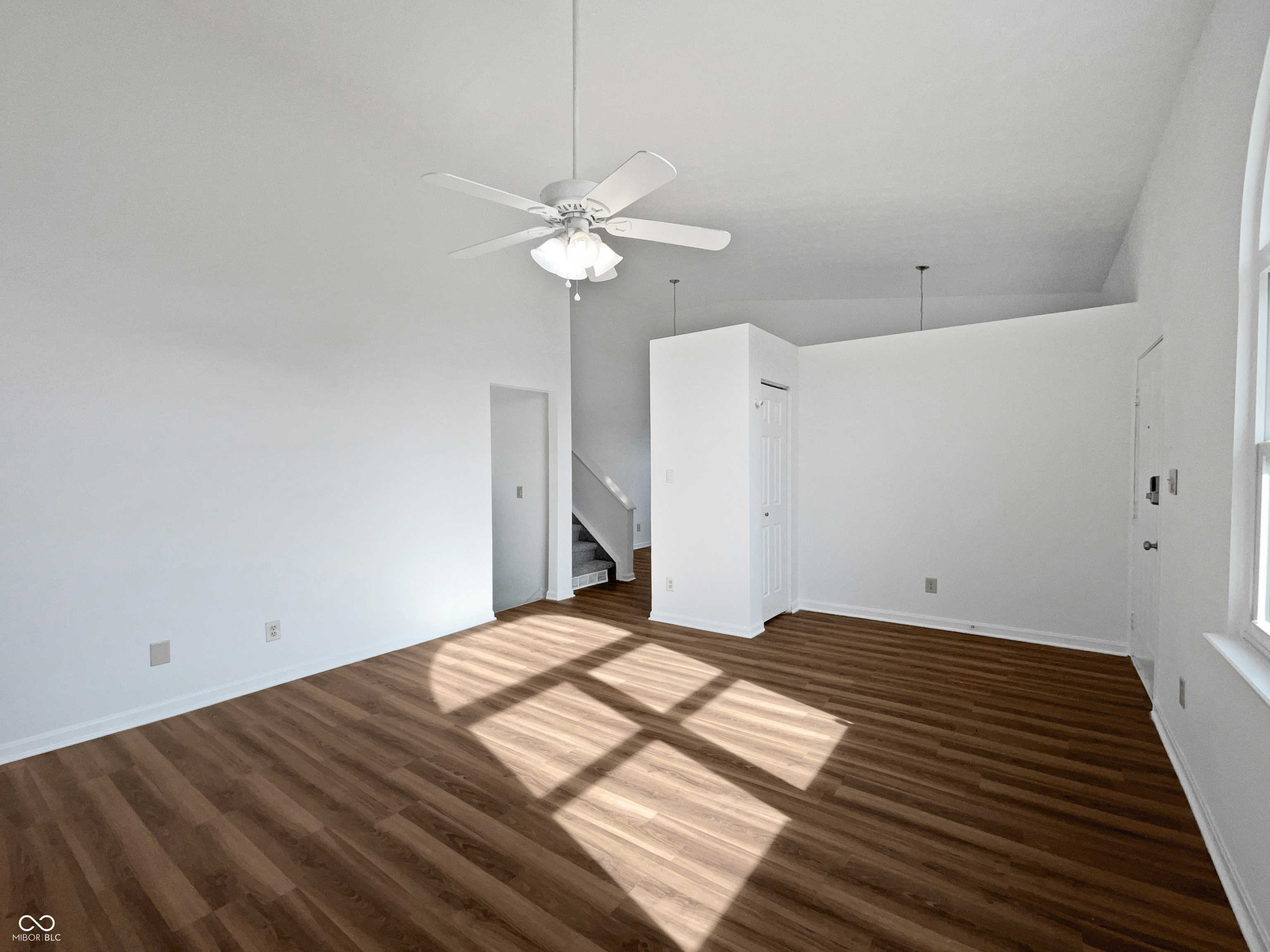 1492 Michigan Road Franklin, IN 46131 - Photo 10 of 21 Gallery Image 10