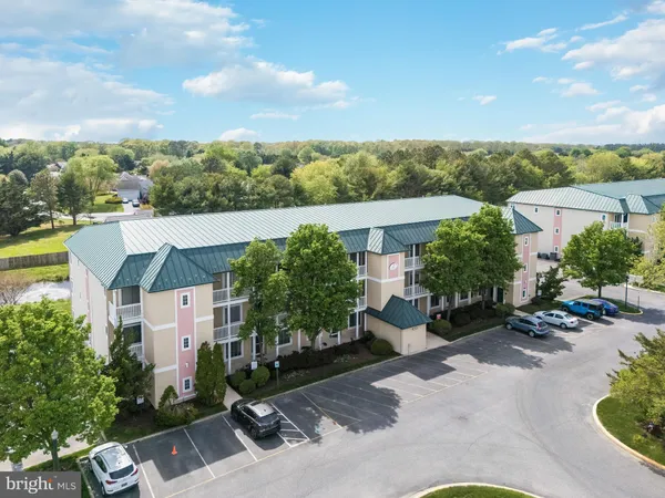 $379,900 | 34363 Summerlyn Drive, Unit 209, Lewes, DE 19958