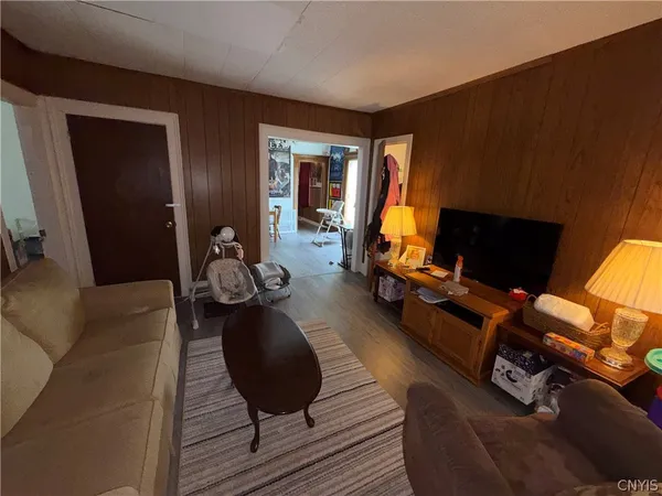 $215,000 | 108 West Lewis Street, Lenox, NY 13032
