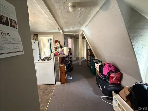 $215,000 | 108 West Lewis Street, Lenox, NY 13032