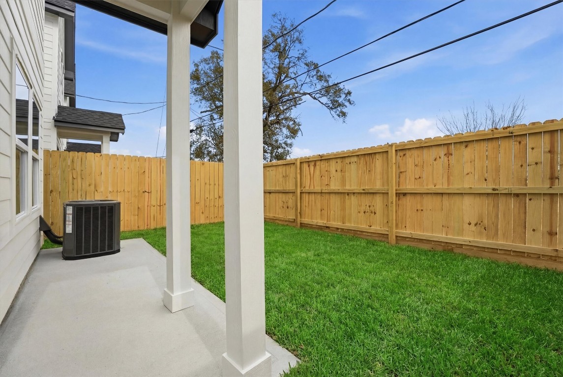 524 North 4th Street La Porte, TX 77571 - Photo 24 of 25