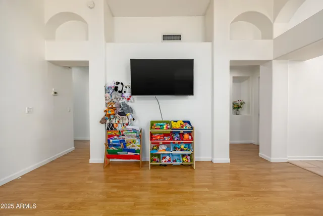 $2,190 | 3408 East Rockwood Drive, Phoenix, AZ 85050