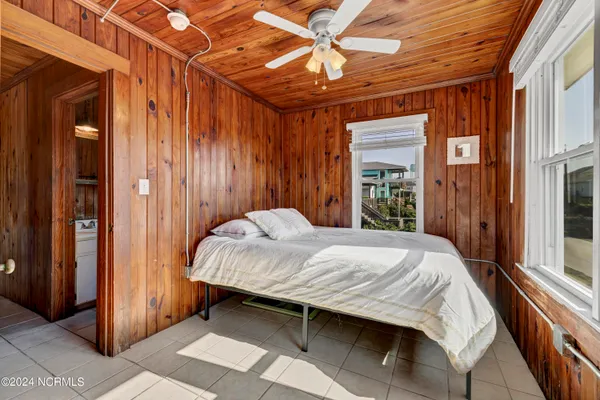 $1,195,000 | Undisclosed Address, Topsail Beach, NC 28445