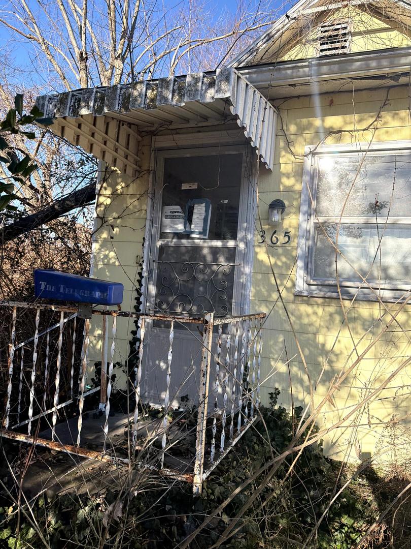 365 South 2nd Street Livingston, IL 62058 - Photo 1 of 6