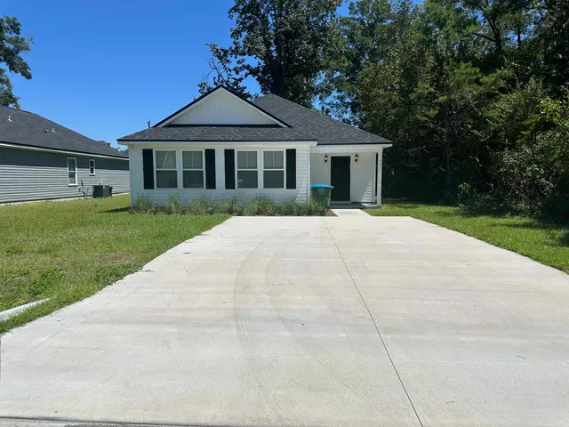 $2,000 | 11 Provo Place, Crawfordville, FL 32327
