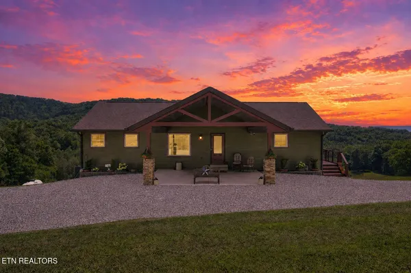 $945,000 | 1252 Shellotte Loop, Pall Mall, TN 38577