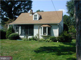 512 Filbert Road Oreland, PA 19075 - Photo 2 of 6 Gallery Image 2