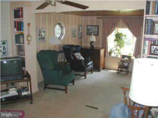 512 Filbert Road Oreland, PA 19075 - Photo 5 of 6 Gallery Image 5