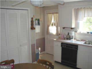 512 Filbert Road Oreland, PA 19075 - Photo 6 of 6 Gallery Image 6