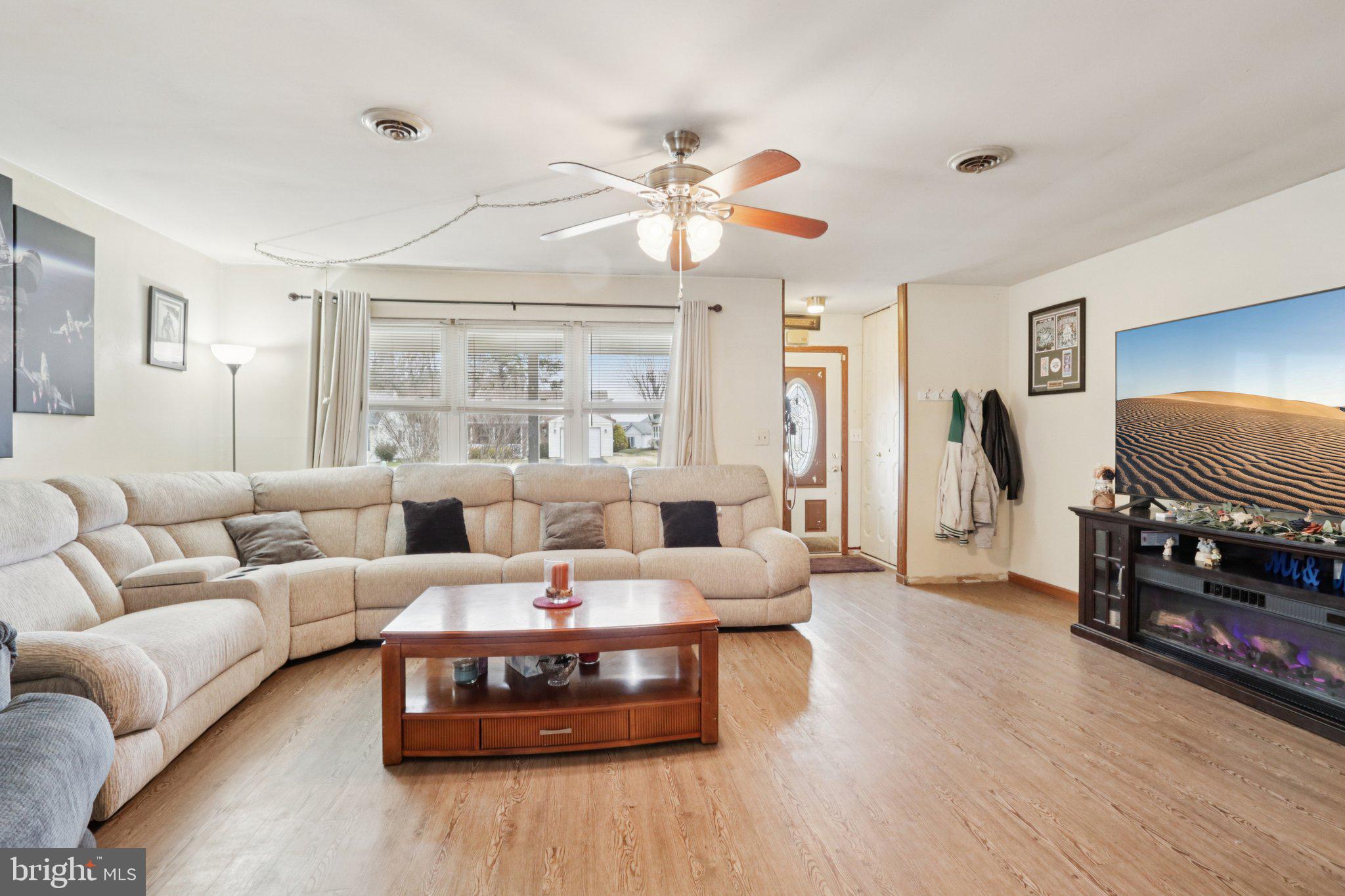 46 Gramercy Place Southampton, NJ 08088 - Photo 9 of 37 a living room with furniture and wooden floor