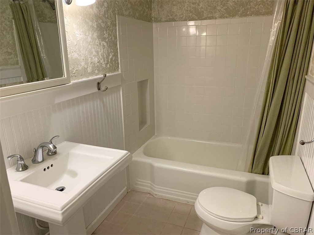 475 Rappahannock Avenue Urbanna, VA 23175 - Photo 3 of 15