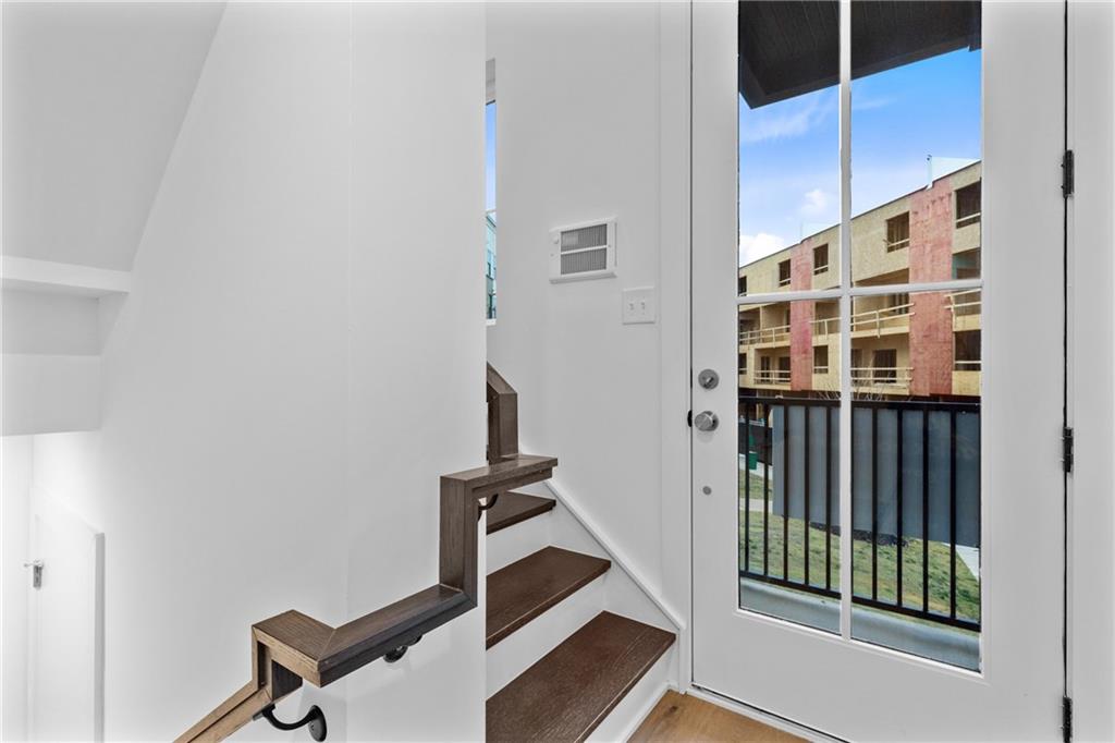 201 New Street, Unit 1204 Decatur, GA 30030 - Photo 23 of 28