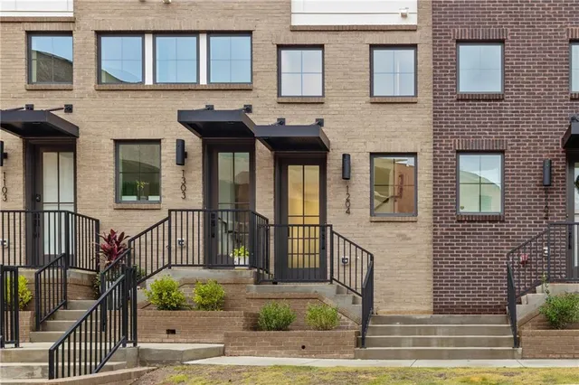 a house view with a outdoor space
