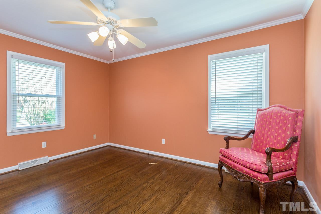 5313 Country Court Raleigh, NC 27609 - Photo 14 of 16