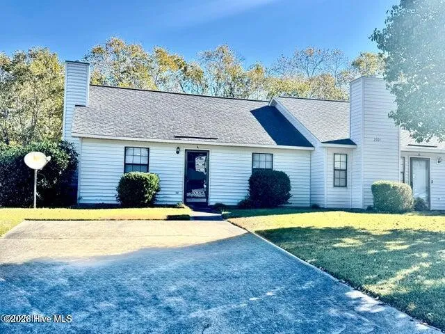 $140,000 | 2001 Summerhaven Drive, Unit A, Greenville, NC 27858