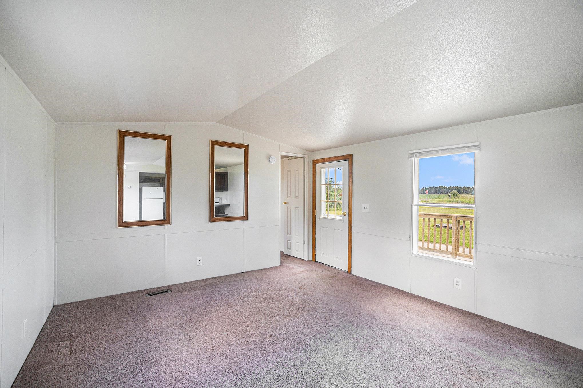 10529 West 16 Road Mesick, MI 49668 - Photo 6 of 29 Gallery Image 6