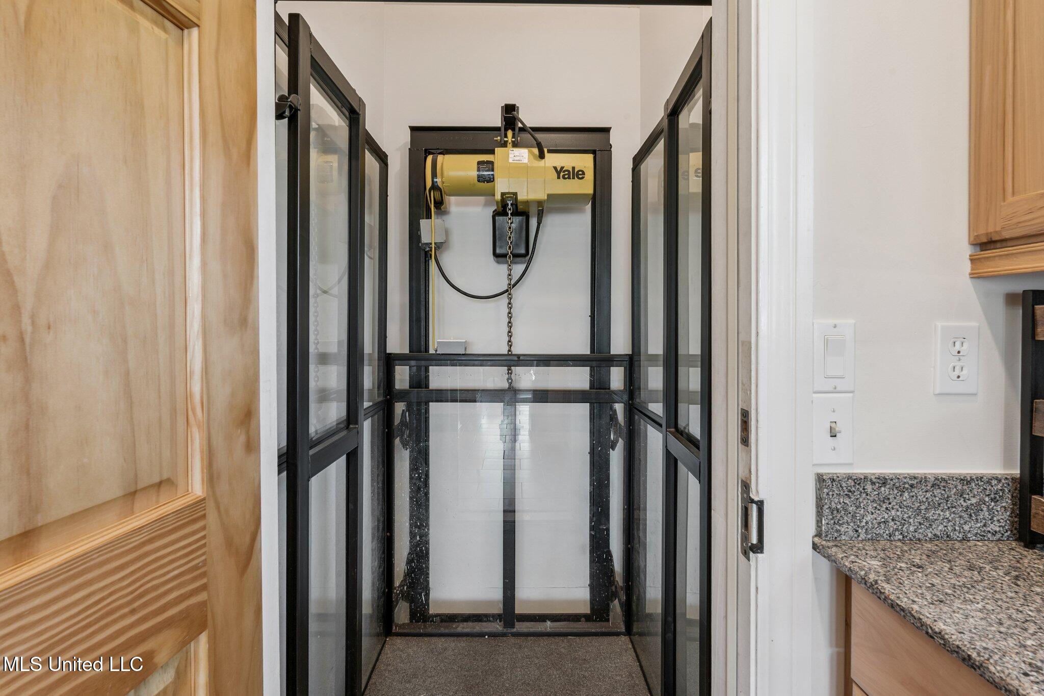 104 Poplar Point Pass Christian, MS 39571 - Photo 13 of 36 012