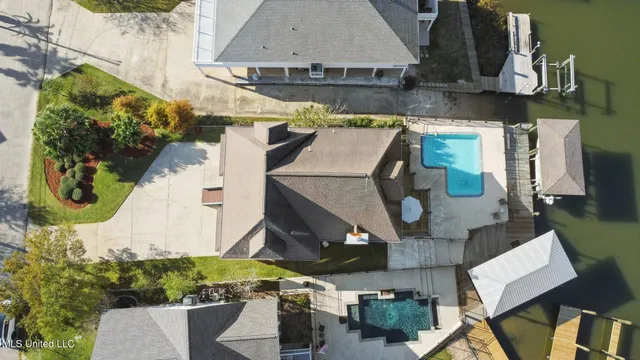 $949,000 | 104 Poplar Point, Pass Christian, MS 39571