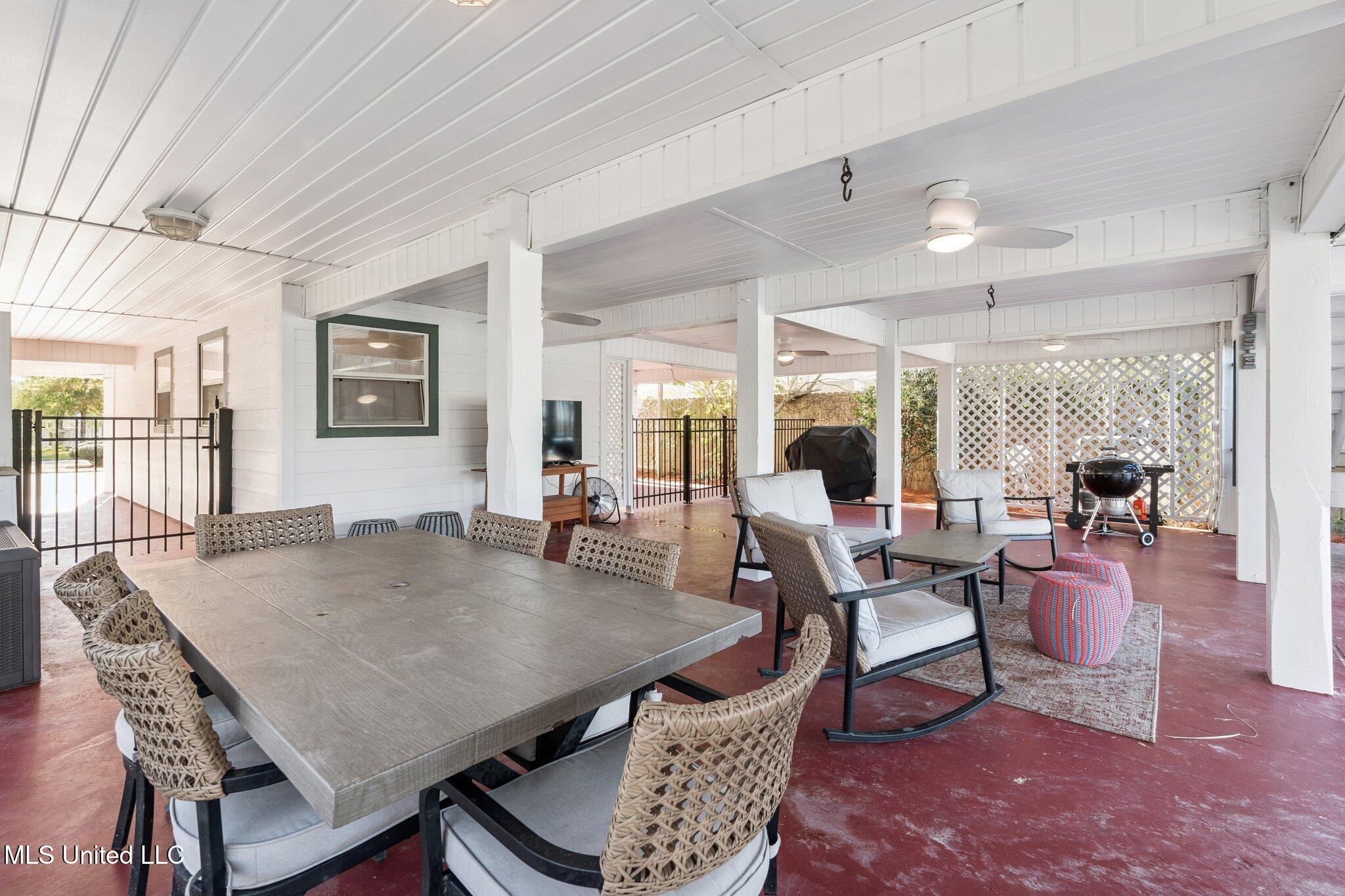 104 Poplar Point Pass Christian, MS 39571 - Photo 28 of 36 030