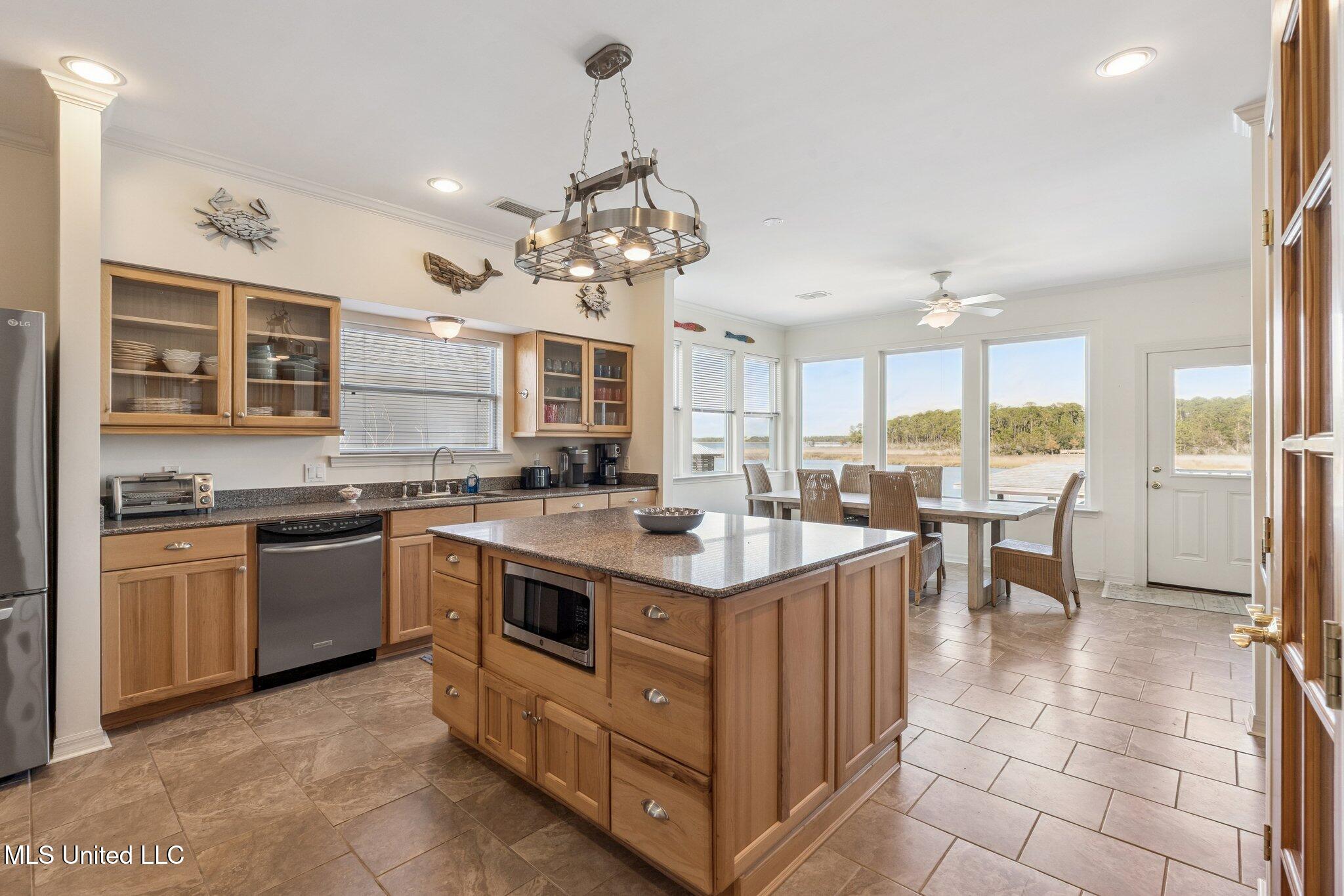 104 Poplar Point Pass Christian, MS 39571 - Photo 7 of 36 006