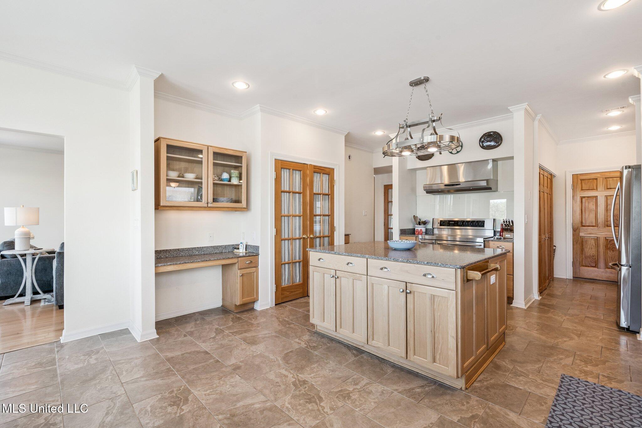 104 Poplar Point Pass Christian, MS 39571 - Photo 10 of 36 009