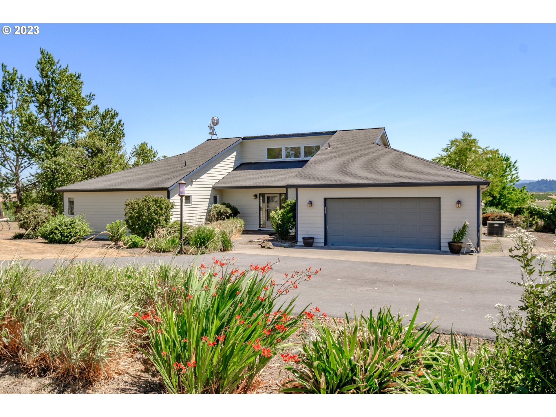 10845 Brateng Road Monmouth, OR 97361 - Photo 2 of 42 Gallery Image 2