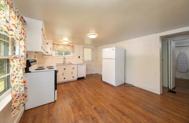 $245,000 | 891 Vermont Rte 100, Weston, VT 05161