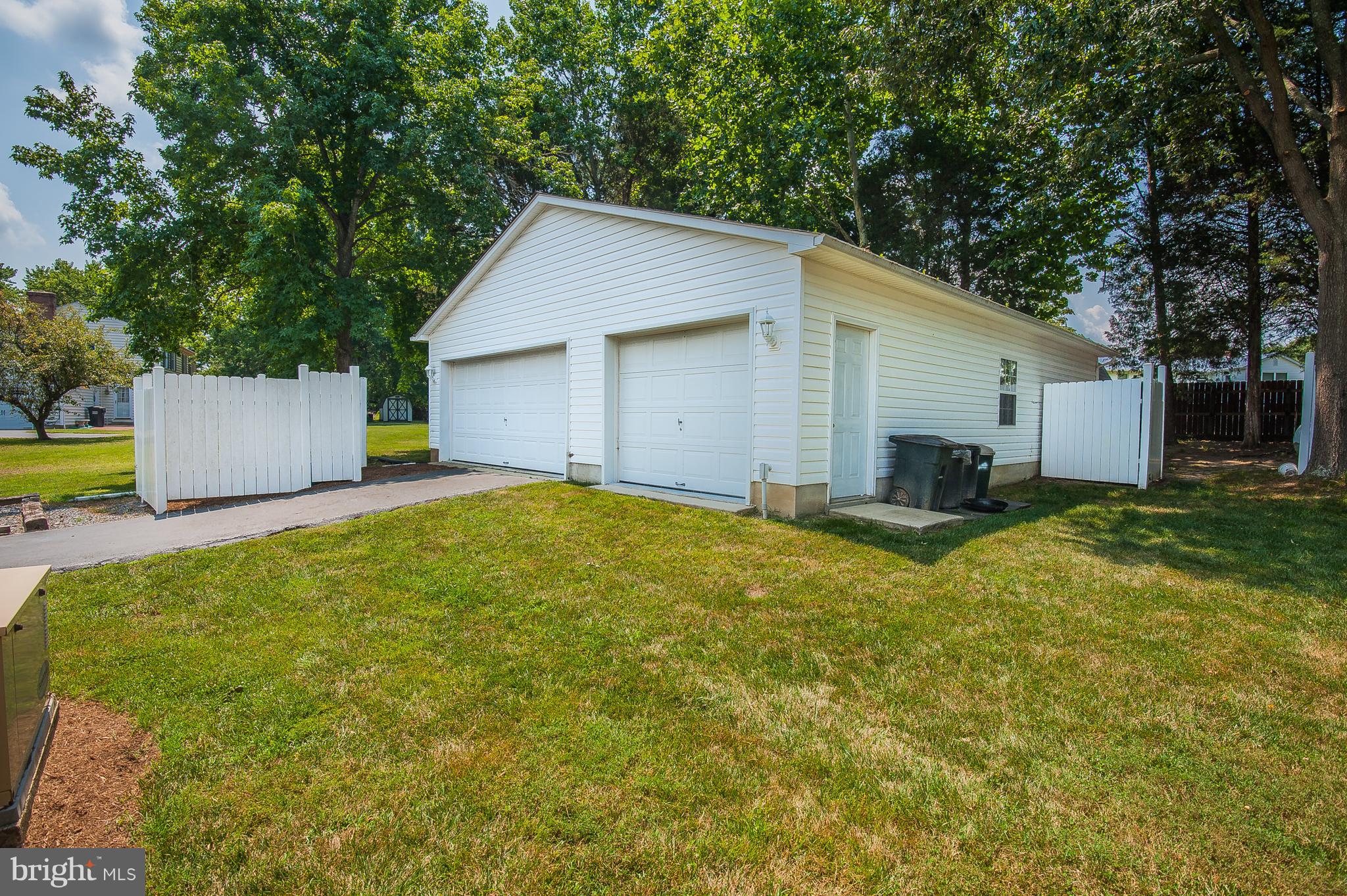 45277 Scotch Neck Road Hollywood, MD 20636 - Photo 3 of 30 Detached garage