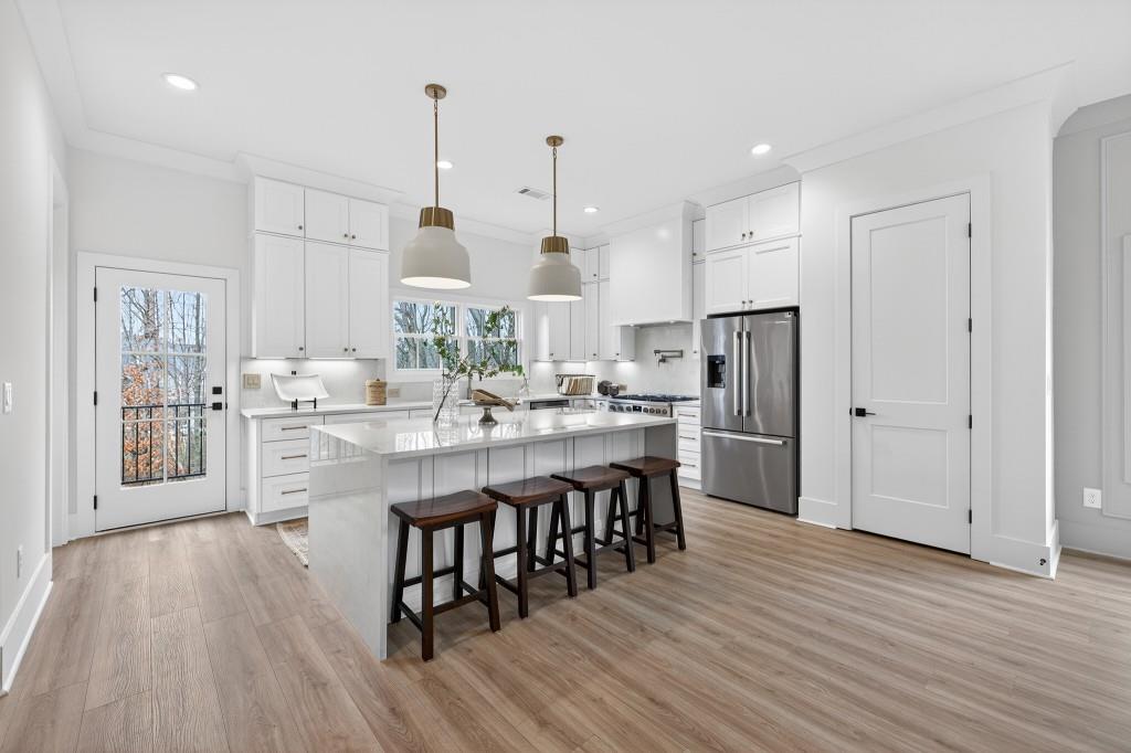 345 Sugarview Road Sugar Hill, GA 30518 - Photo 11 of 60