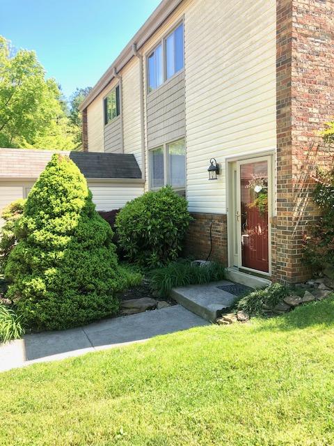 17 Brookside Drive Oak Ridge, TN 37830 - Photo 1 of 28 17 Brookside 4