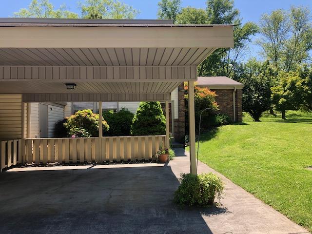 17 Brookside Drive Oak Ridge, TN 37830 - Photo 3 of 28 17 Brookside 1