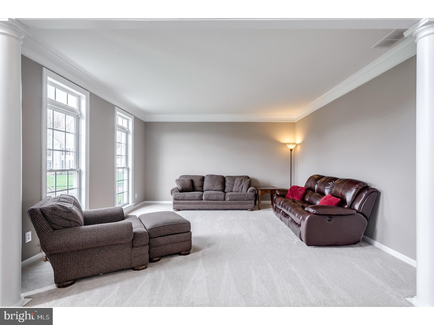 219 Hopkins Road Mickleton, NJ 08056 - Photo 8 of 25 Living Room