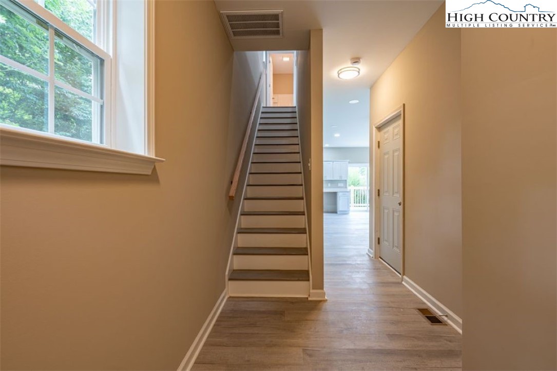 337 Perkins Street Boone, NC 28607 - Photo 3 of 16 Gallery Image 3