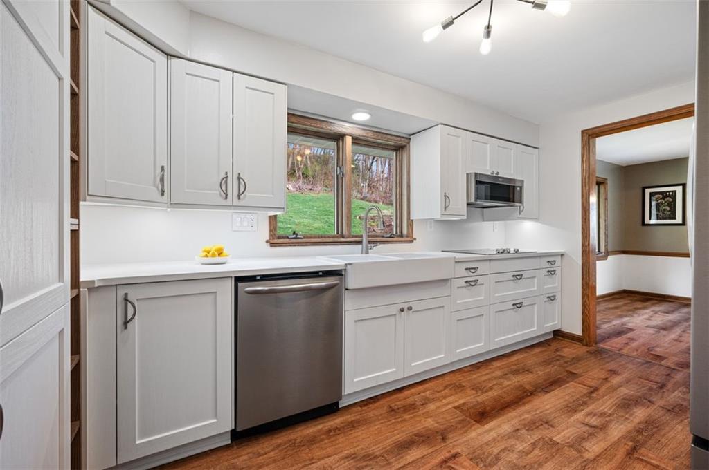 110 Lilac Lane Valencia, PA 16059 - Photo 10 of 50