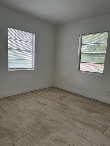 $1,450 | 608 5th Street, Unit 8, West Palm Beach, FL 33401